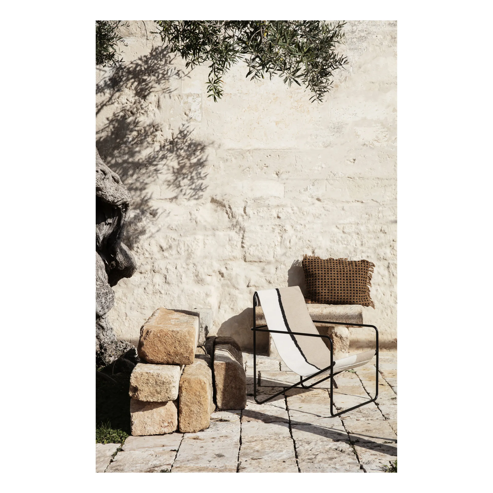 Desert Lounge Chair- Product image n°1