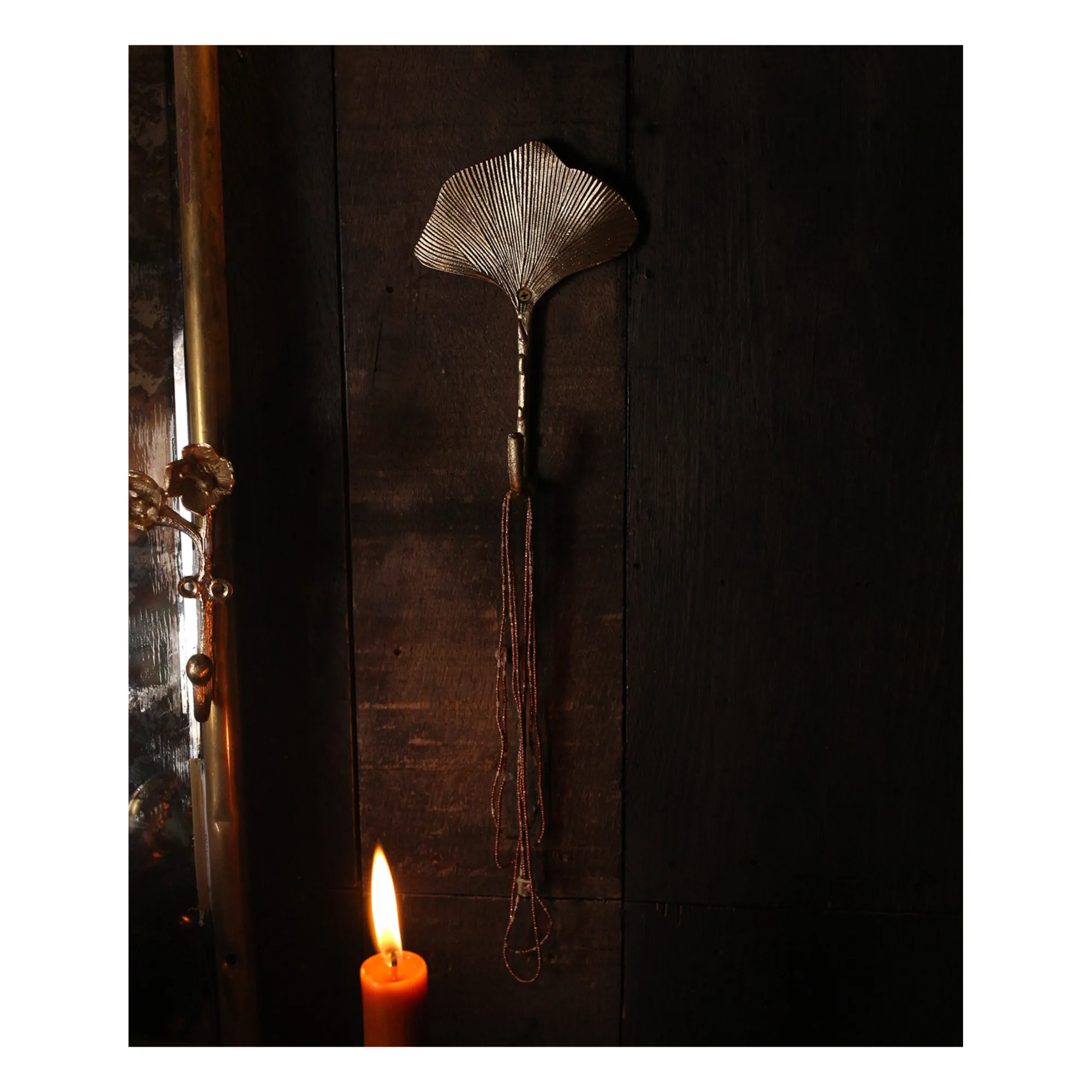 Patère en laiton Ginko | Mordoré- Image produit n°1