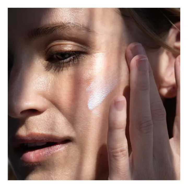 Ecran solaire invisible SPF50 Mineral Drops - 30 ml- Image produit n°2
