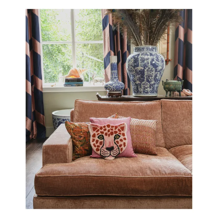 Tapis tête de léopard Pinky en laine | Rose- Image produit n°2