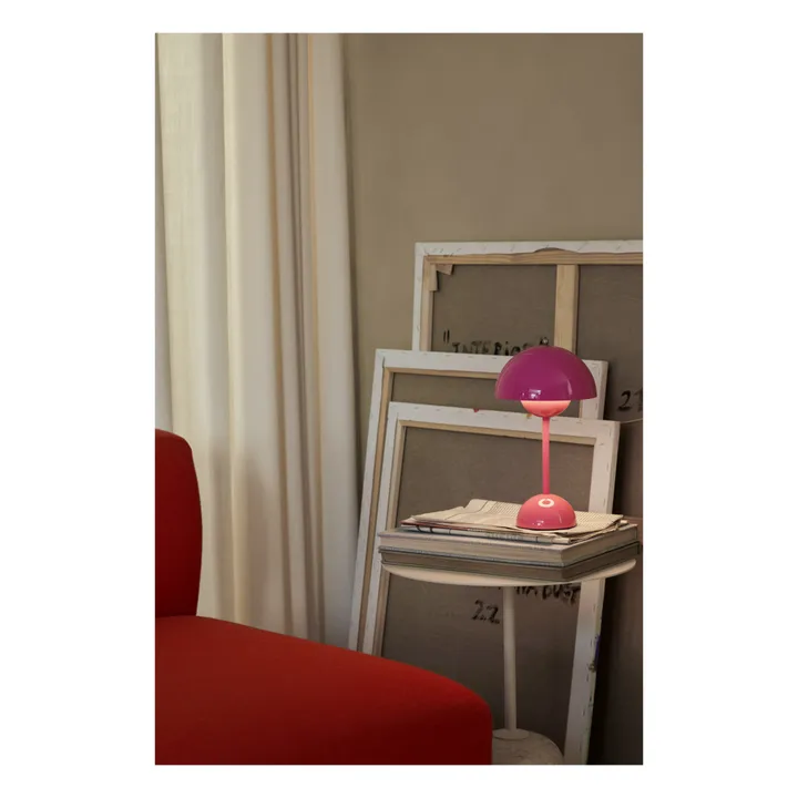 Lampe à poser portative Flowerpot VP9, Verner Panton | Rose- Image produit n°4