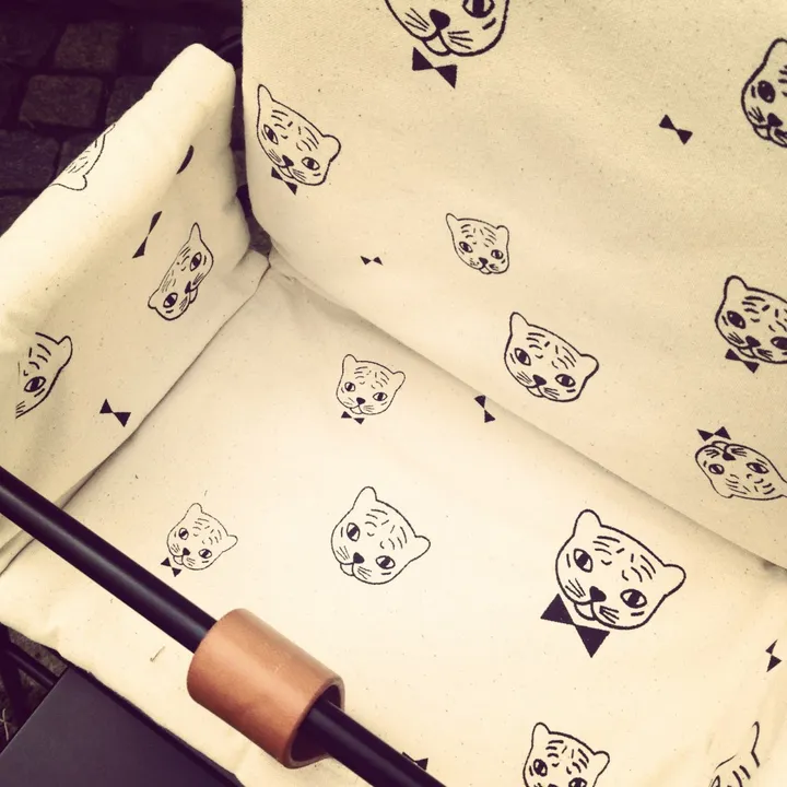 Coussin Chat pour Tower chair par Audrey Jeanne- Image produit n°2