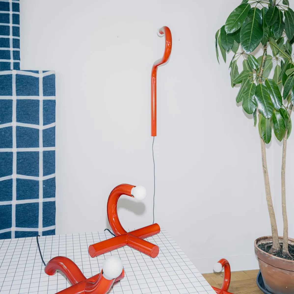 Lampe à poser La Tre | Rouge- Image produit n°1