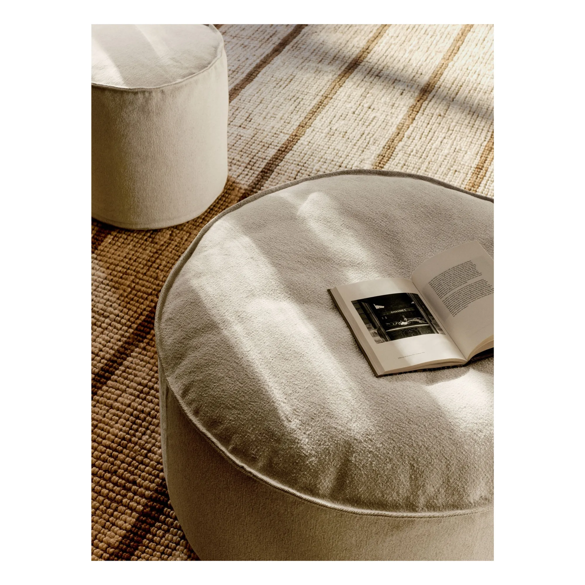 Pouf Aun | Ivoire- Image produit n°1