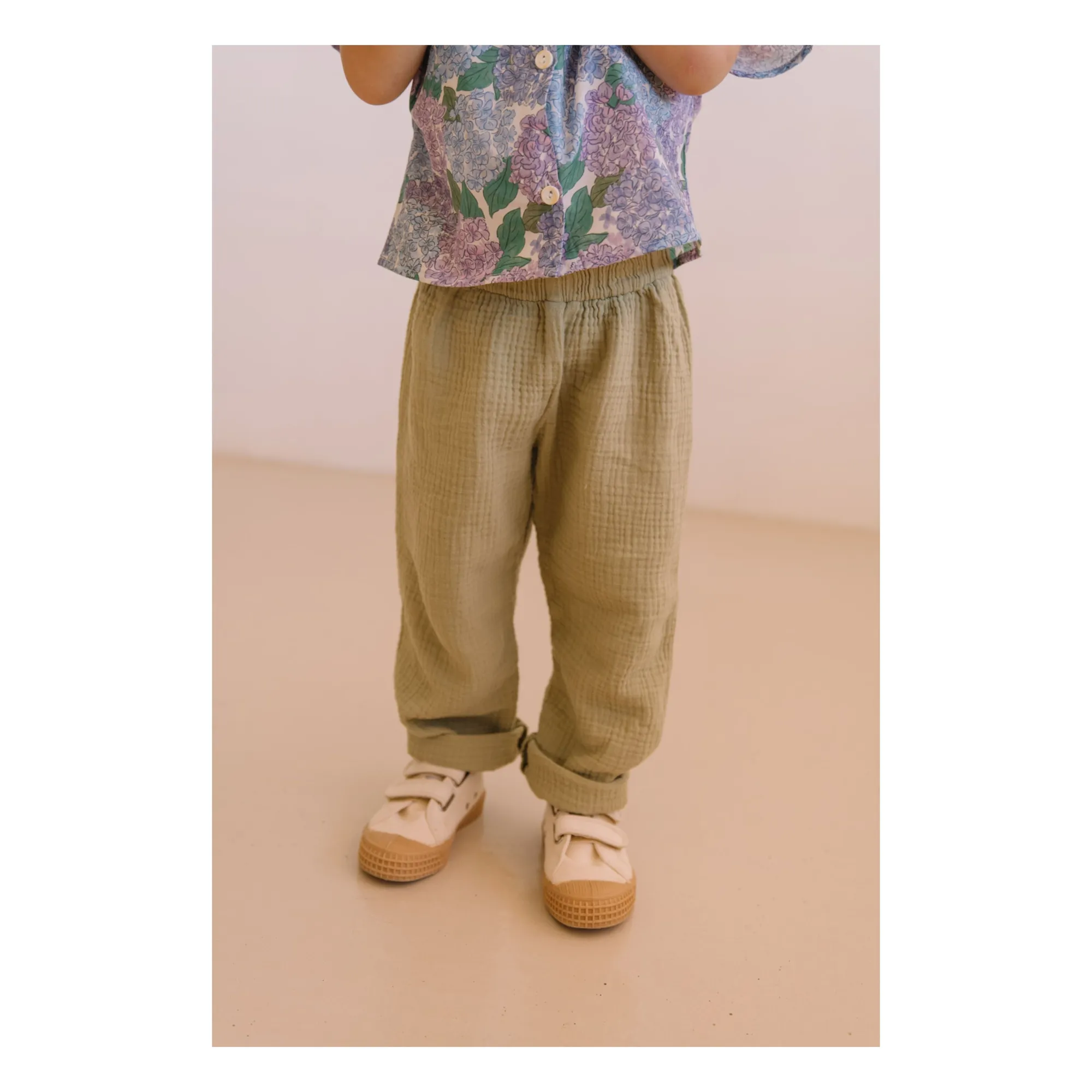 Pantalon Gauffré Cousin Gaze de Coton Bio | Vert kaki clair- Image produit n°3