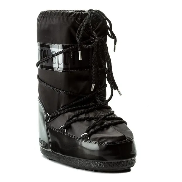 glance-moon-boot.webp
