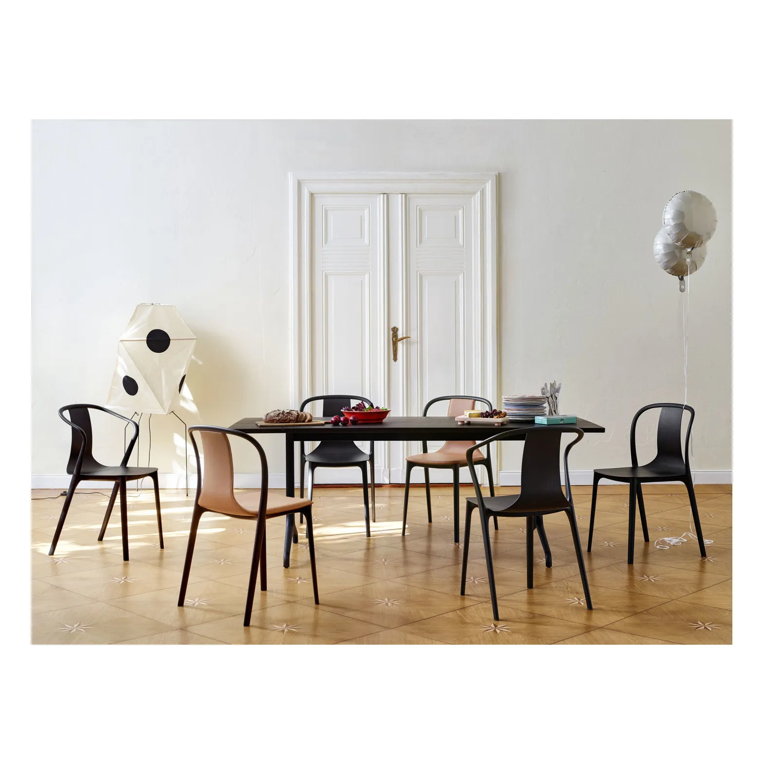 Chaise Bouroullec Belleville plastic | Noir foncé- Image produit n°4