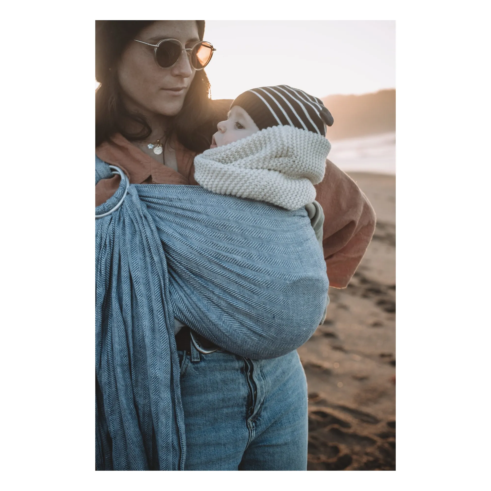 Placeholder de video del producto: Bufanda portabebé de lino  | Azul Gris
