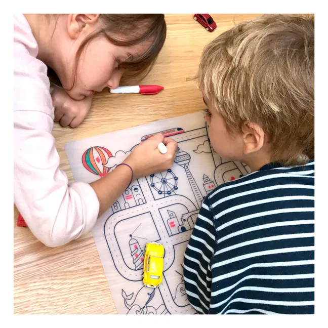 Table Colouring Set with 5 Pens and City Adventure Bracelet