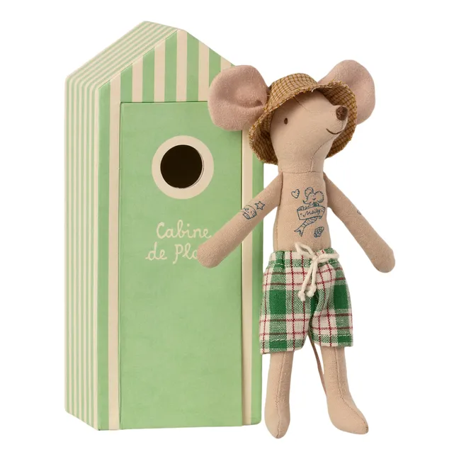Papa souris dans sa cabine de plage