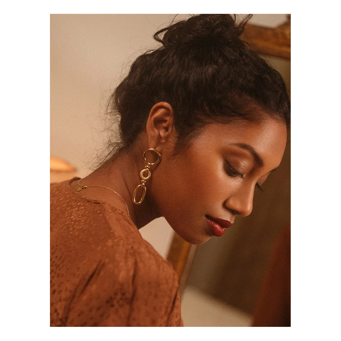 LOUISE DAMAS ルイーズダマス CHARLOTTE ASYMMETRIC PIERCE Louise Damas - Charlotte Asymmetrical Earrings - Gold