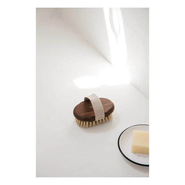 Massagebürste zum Trockenbürsten