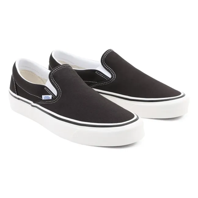 Classic 98 DX Slip-Ons - Women’s Collection  | Black