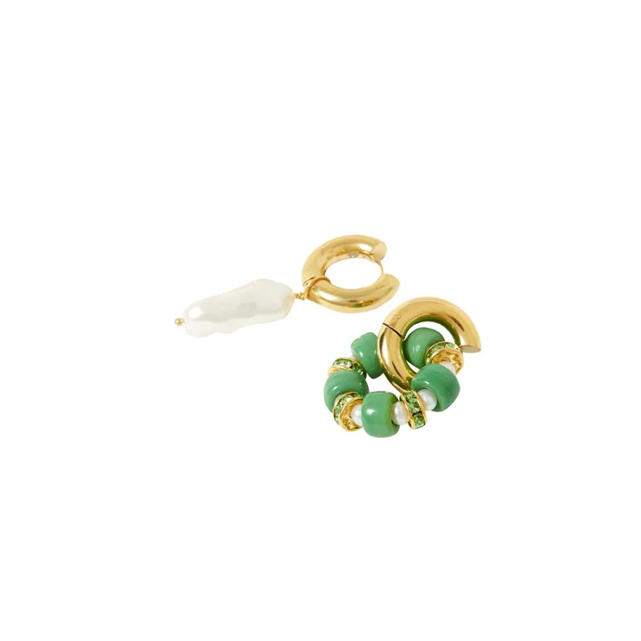Asymmetrische Ohrringe Perlen und Charms | Grün- Produktbild Nr. 2