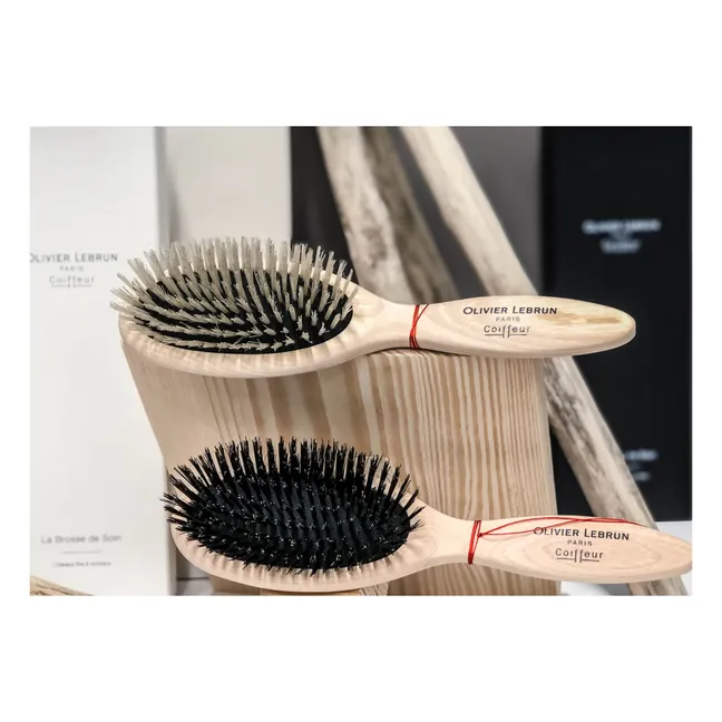 Brosse en frêne pour cheveux fins