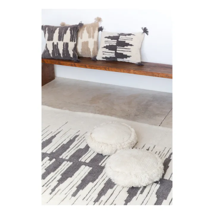 Zagros Rectangular Cushion - Smallable x Lorena Canals | Natural- Product image n°4
