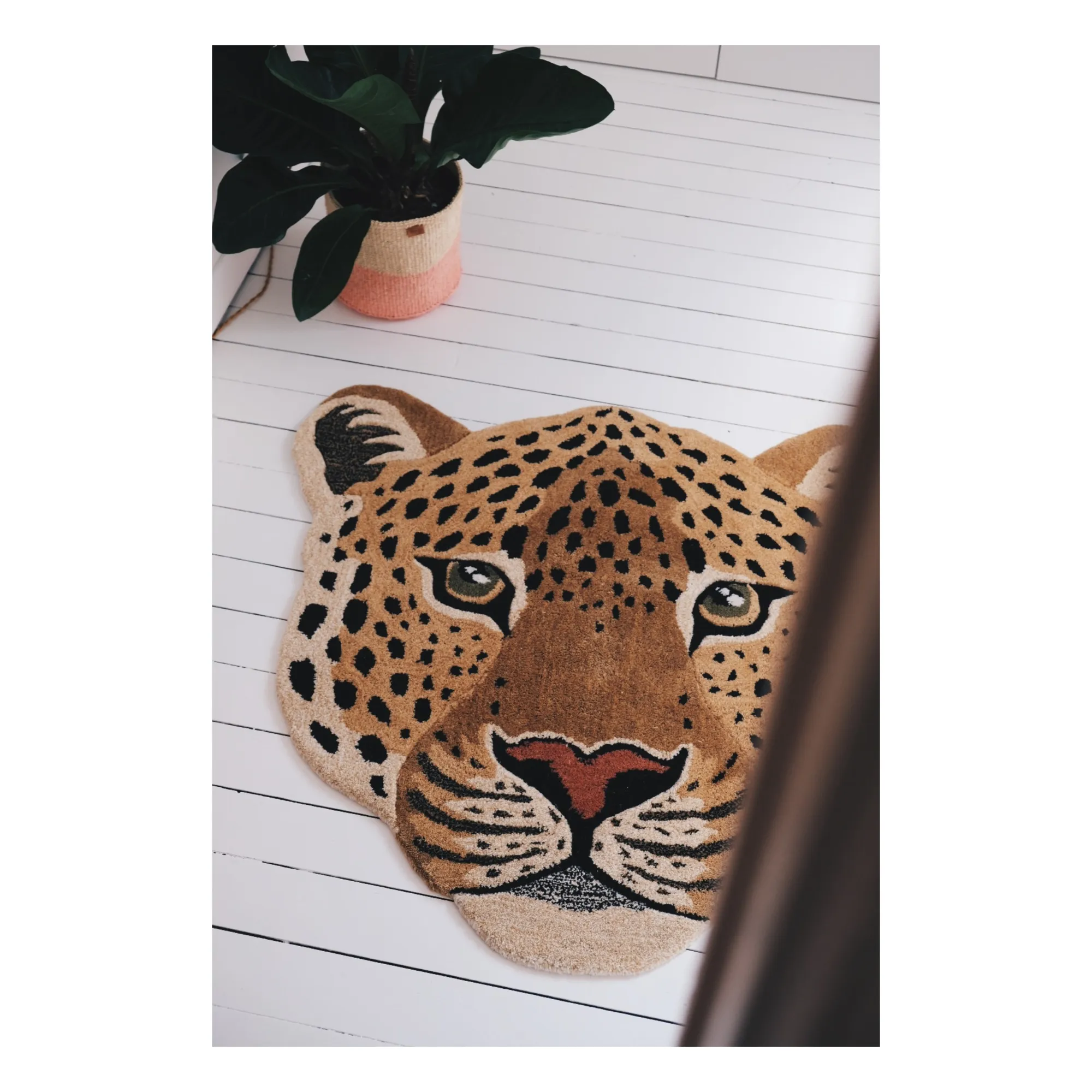 Tapis tête de léopard en laine Himani  | Marron- Image produit n°1