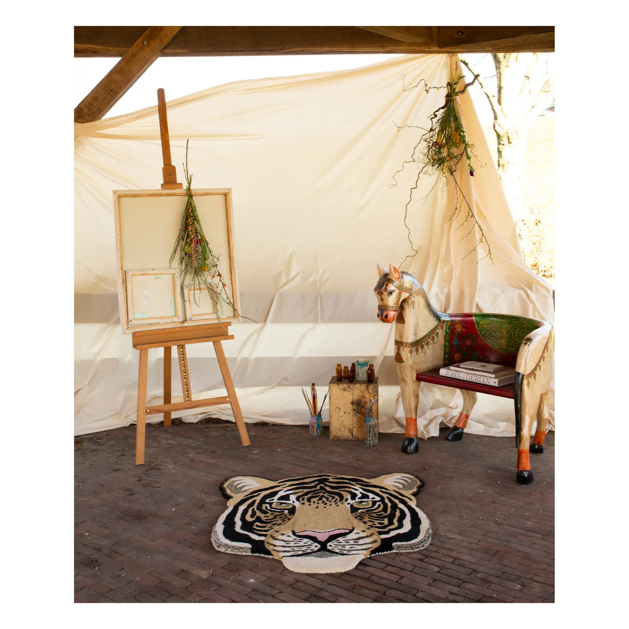 Tapis tête de tigre en laine Rajah  | Sable- Image produit n°2