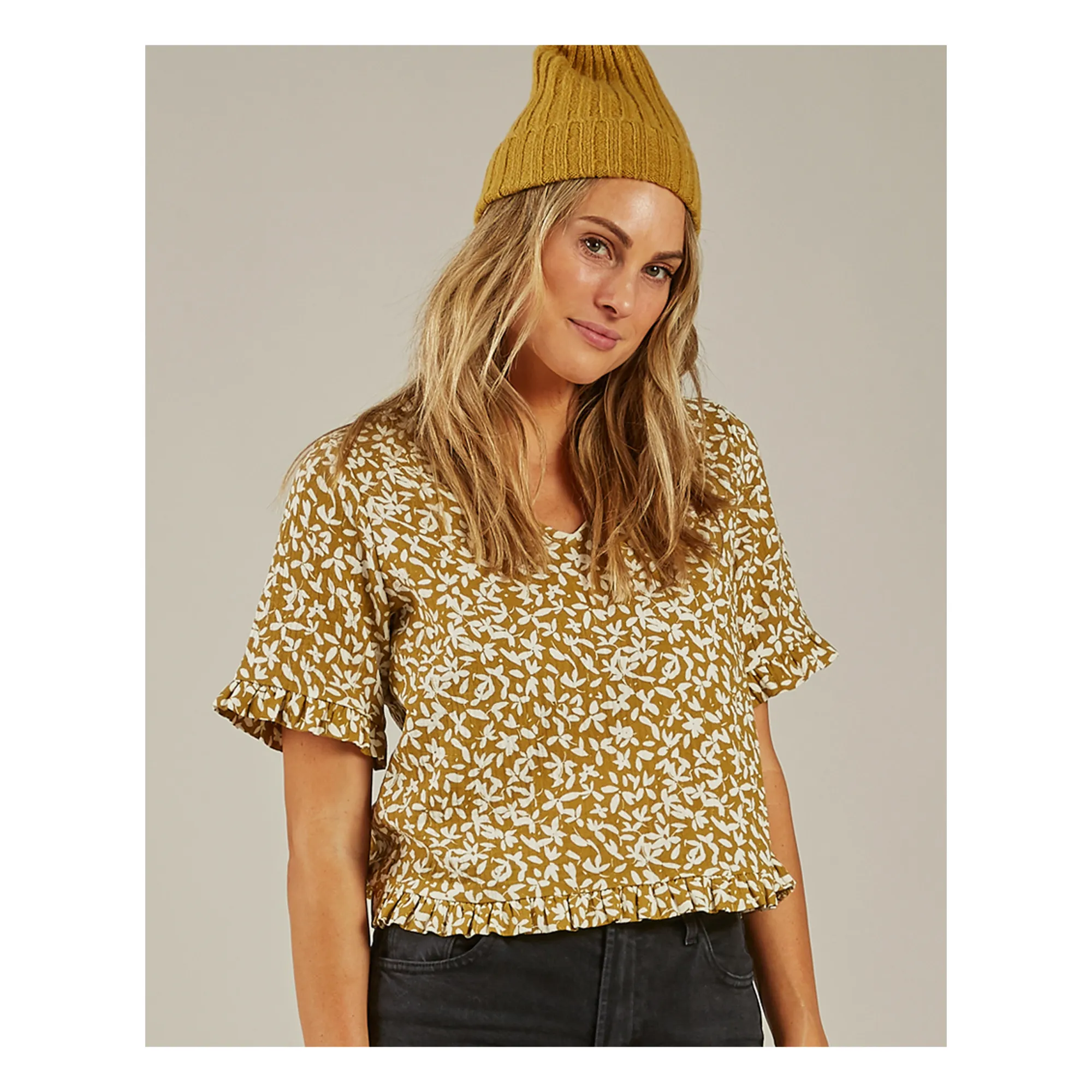 Rylee + Cru Women's Brown Beanie - ’S Collection