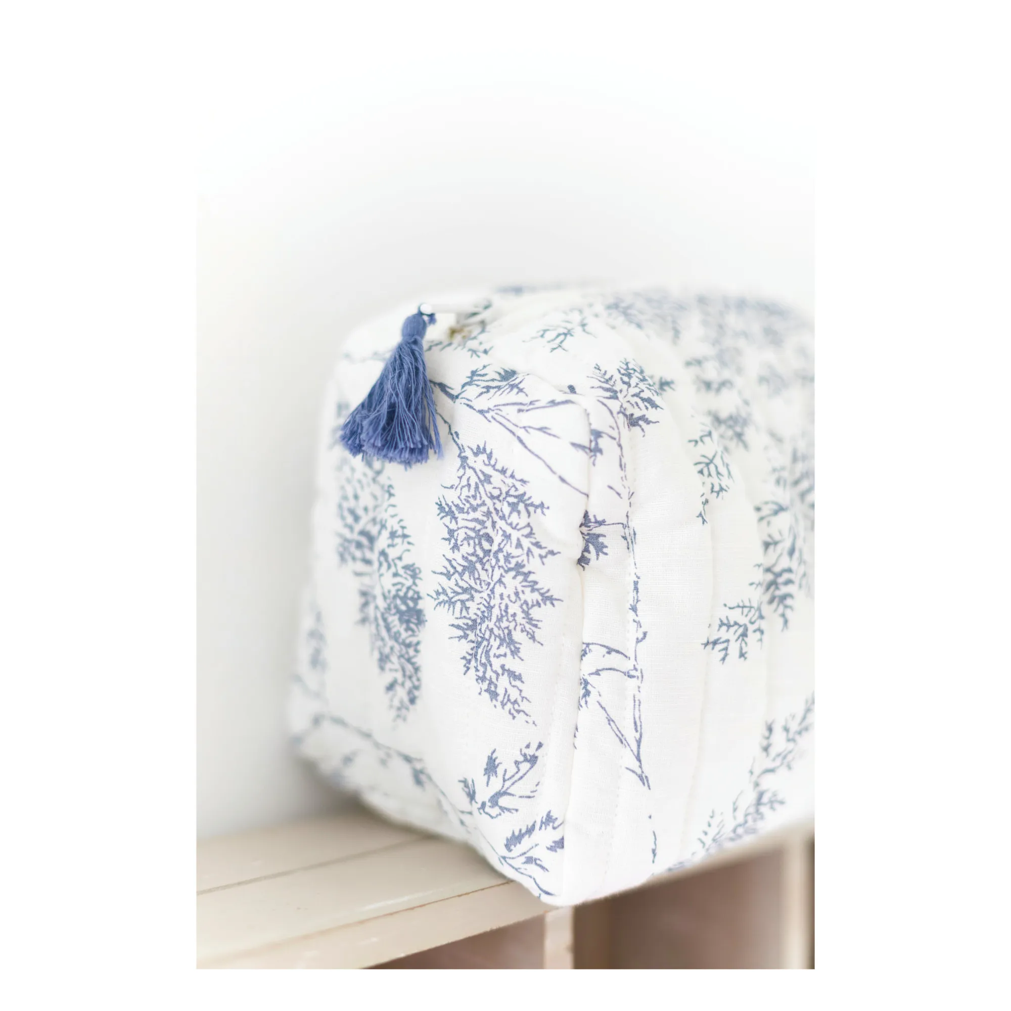 Trousse de toilette Feuillage | Bleu marine- Image produit n°3