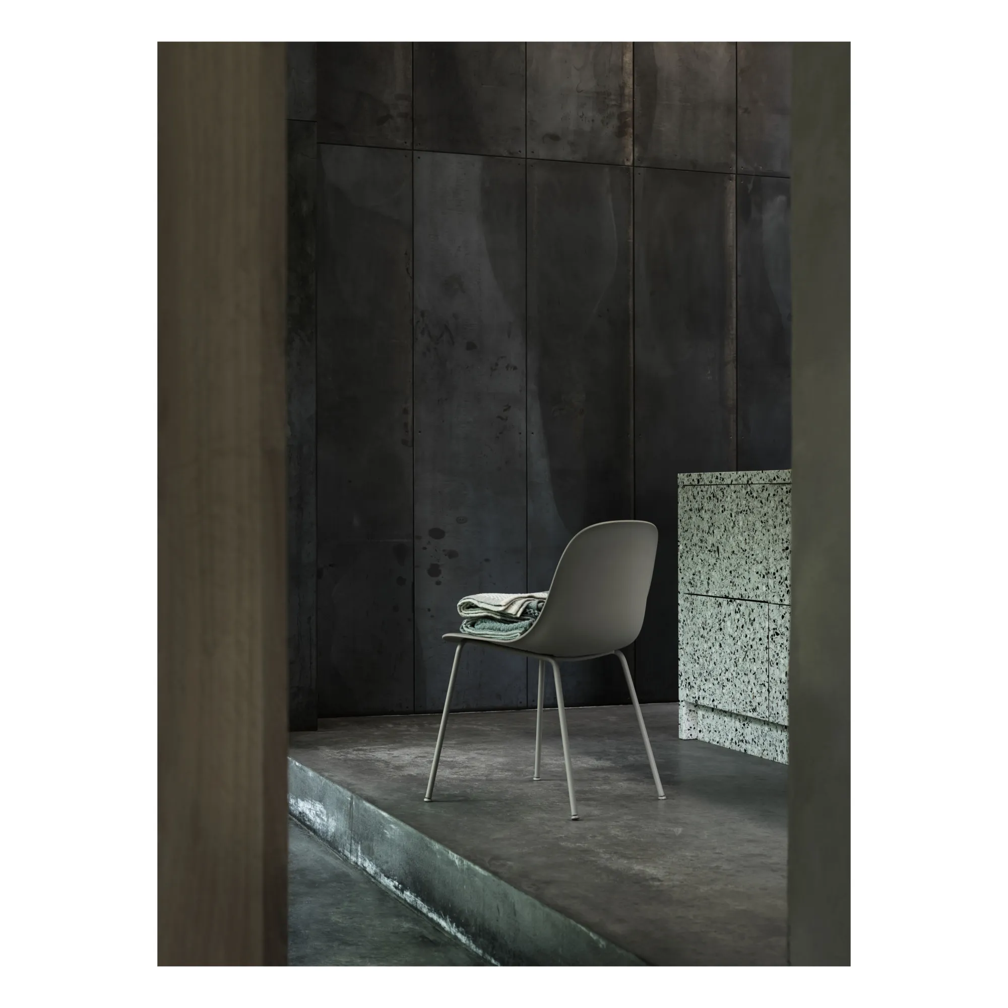 Chaise Fiber en plastique recyclé  | Gris- Image produit n°1