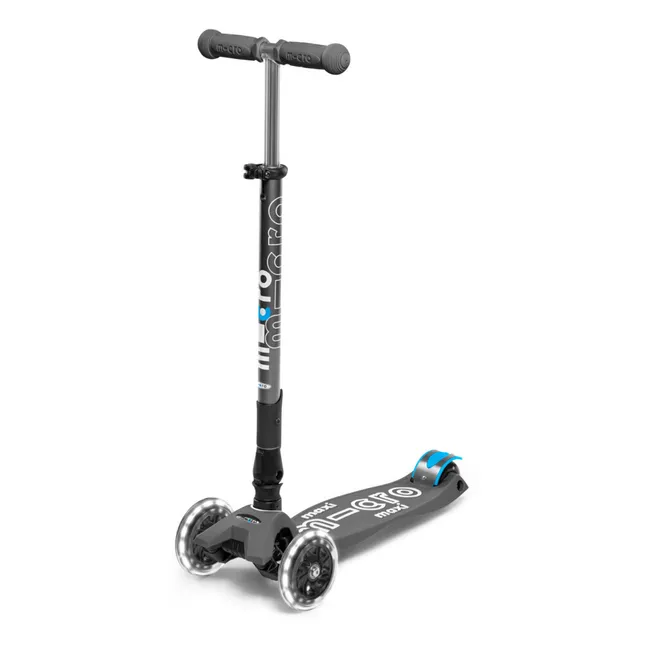 Maxi Micro Deluxe Foldable LED Scooter | Grey