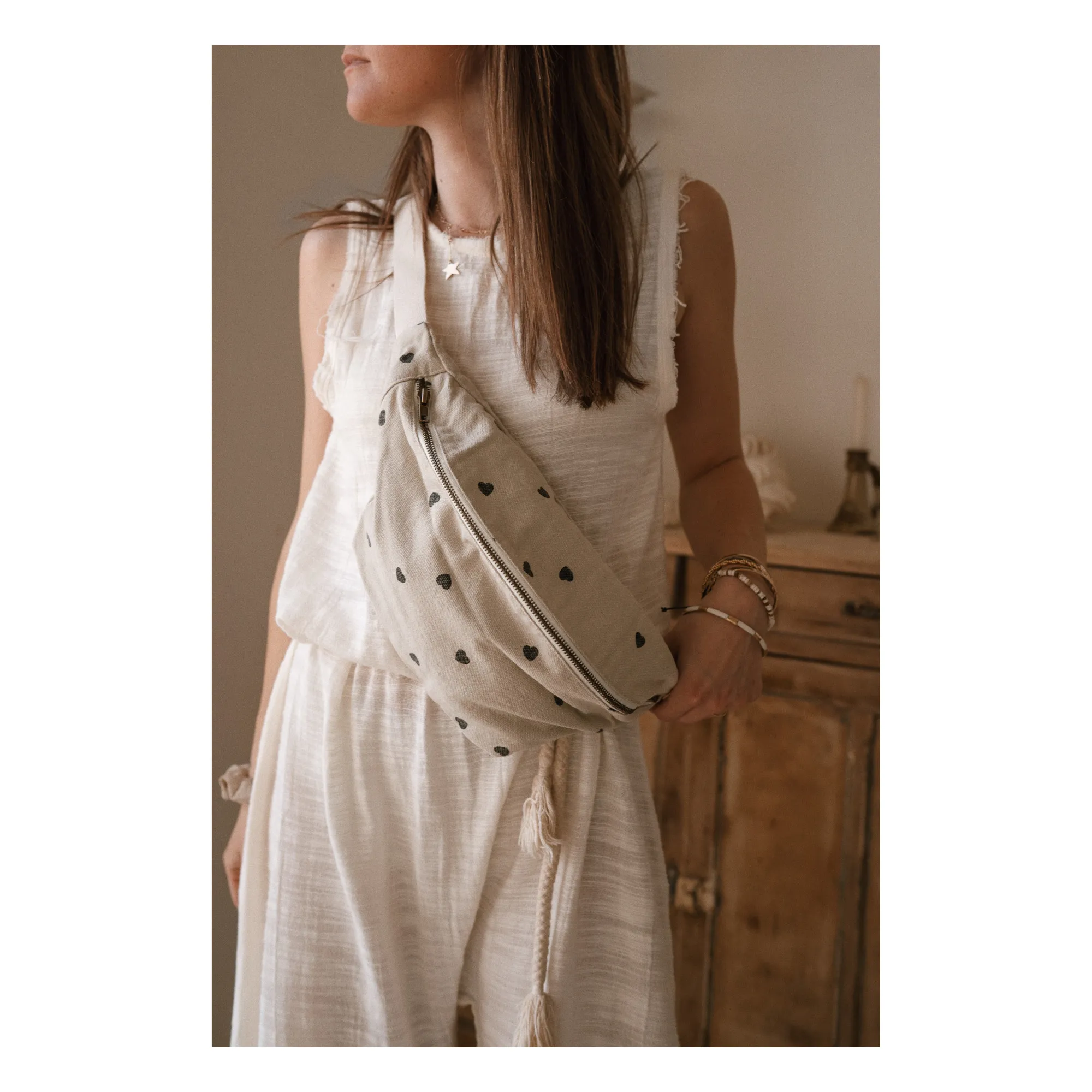 Sac banane Cœurs | Sable- Image produit n°1