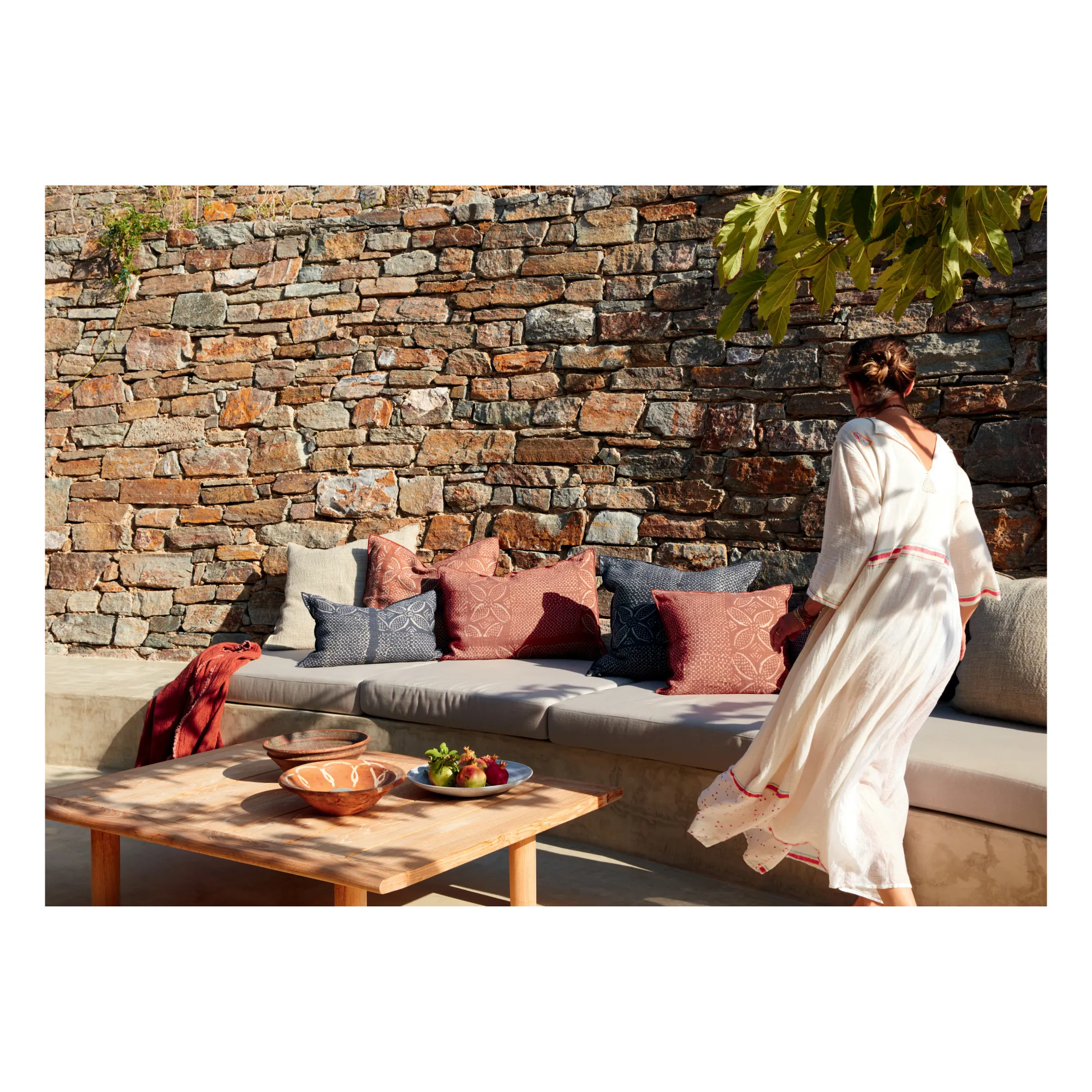 Coussin Vice Versa en lin Wabi-Sabi Bogolan | Charbon- Image produit n°1