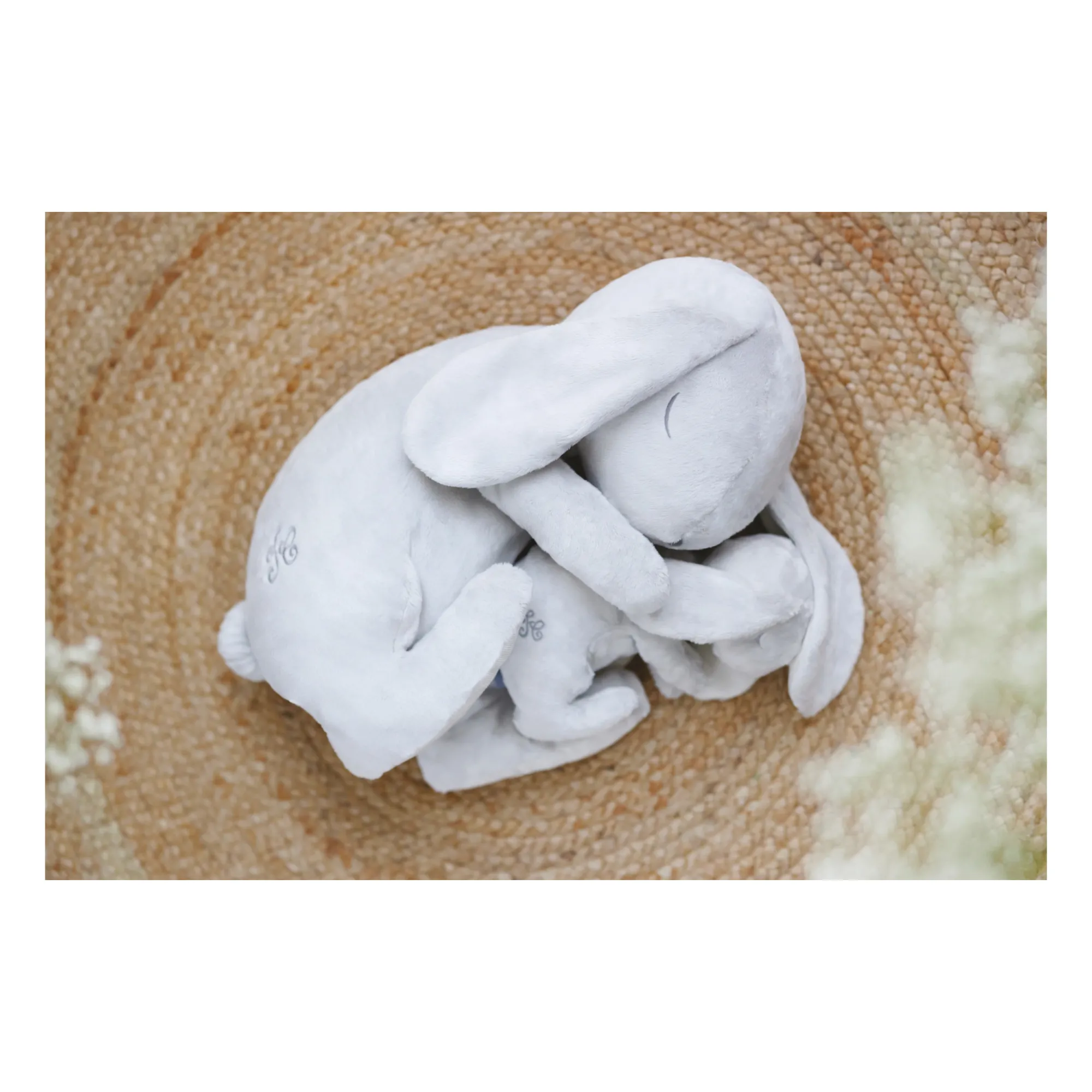 Sleeping Rabbit | Light grey- Product image n°1