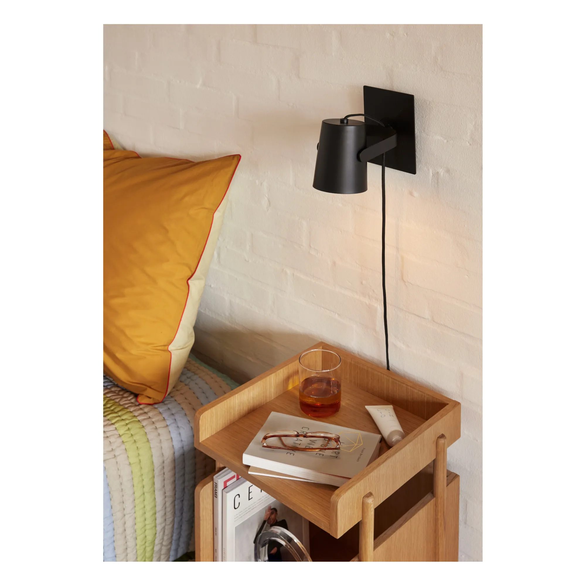 Ardent Wall Lamp | Black- Product image n°1