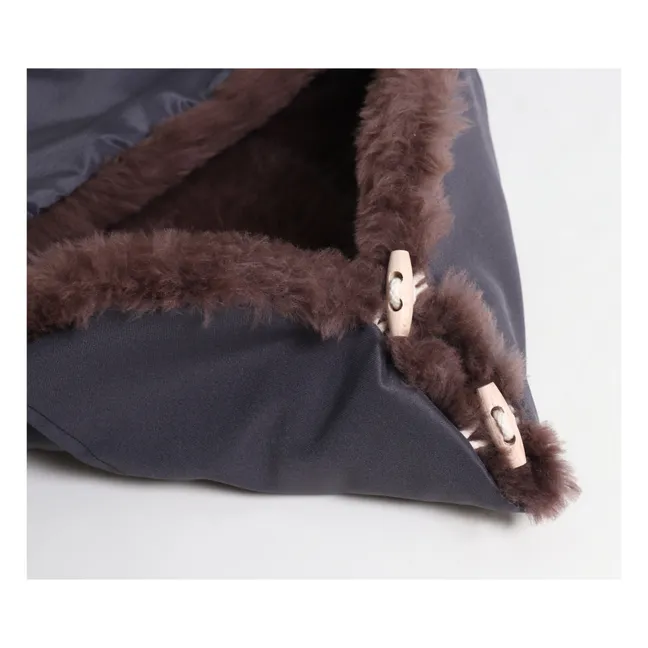 Lambskin Universal Footmuff | Charcoal grey