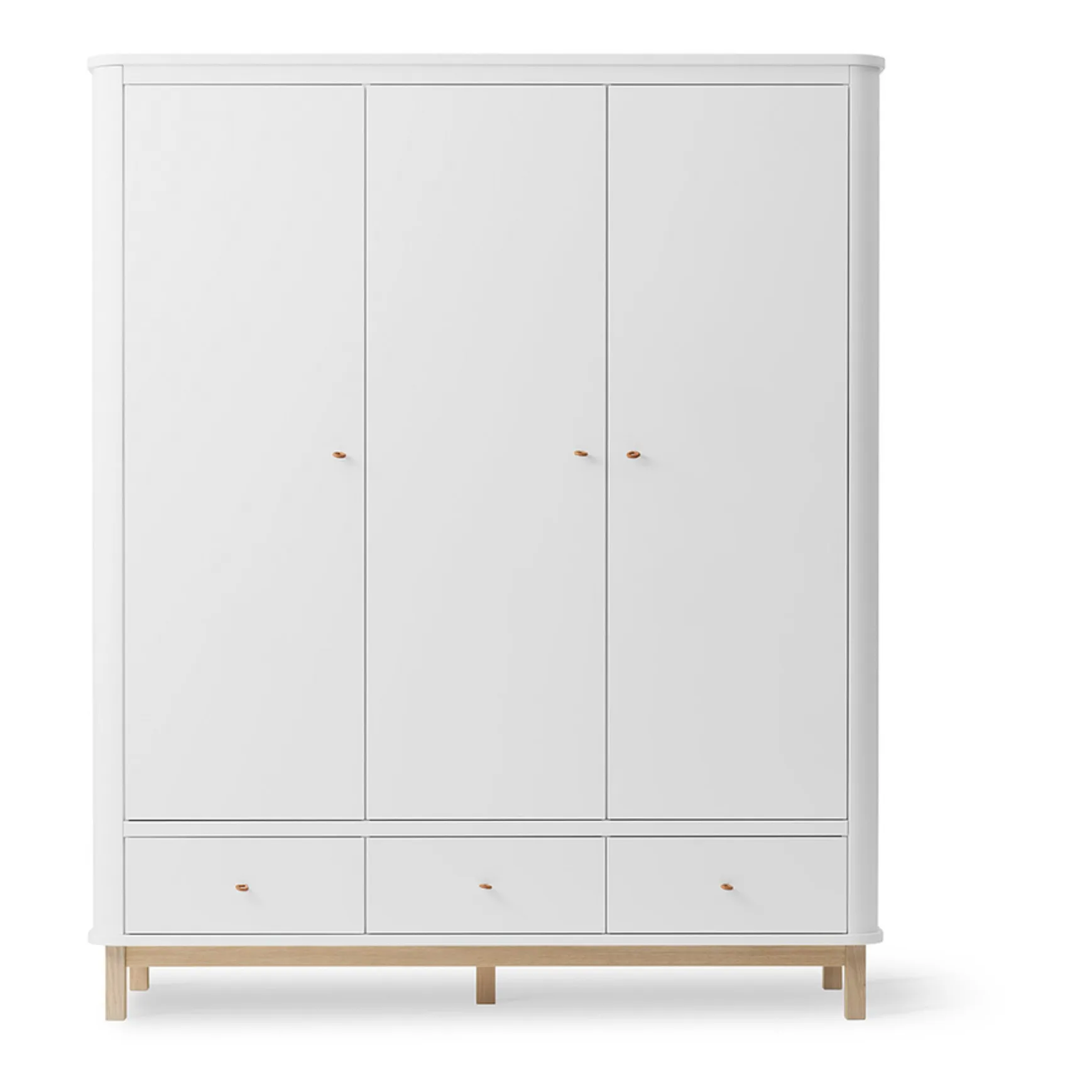 Oliver Furniture White 3-Door Oak Wardrobe