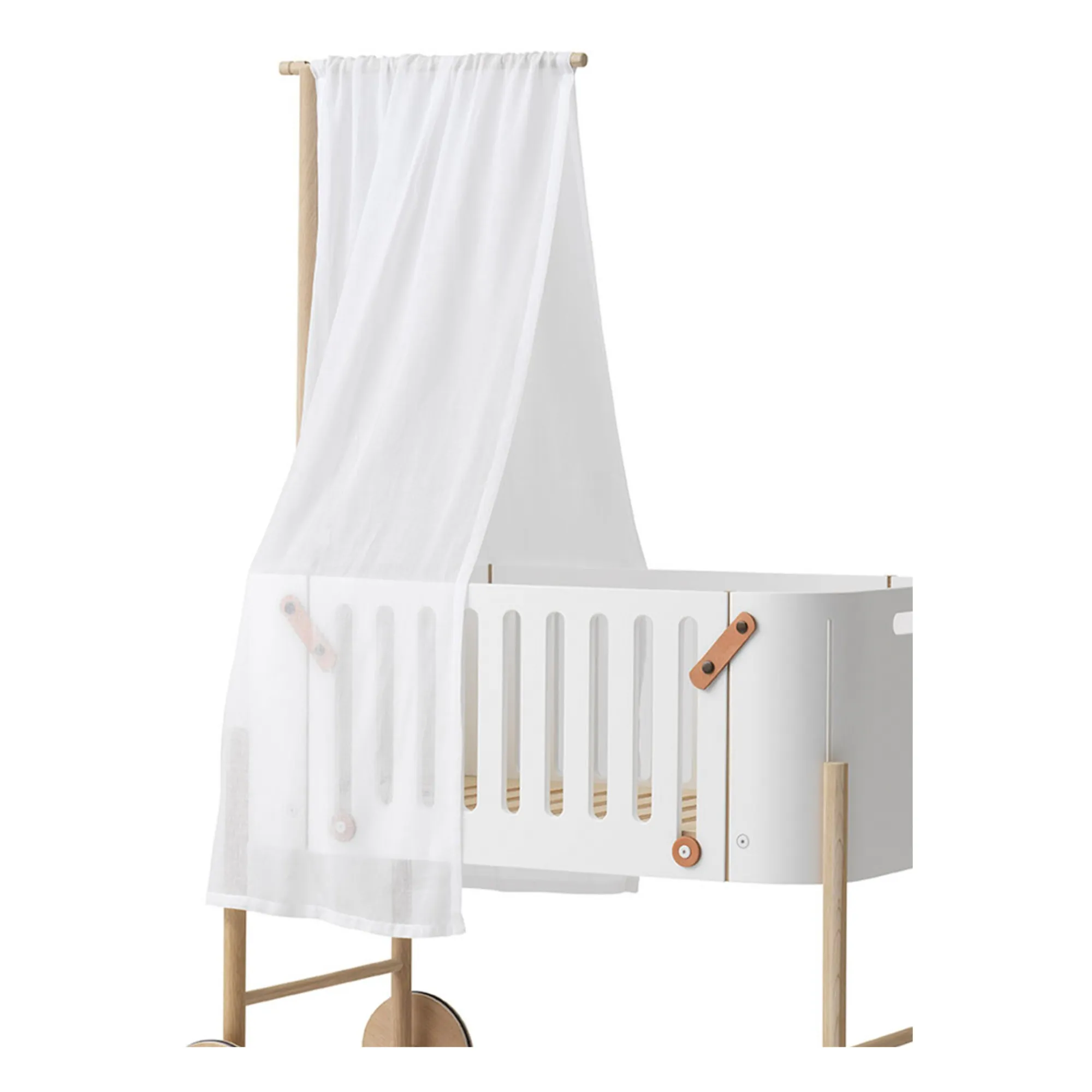 Oliver Furniture White Canopy For Wooden Cododo Bed