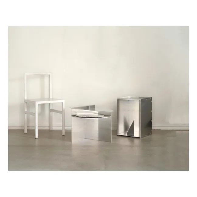 Table d'appoint Rivet en aluminium