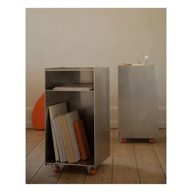 Table d'appoint Rivet box en aluminium