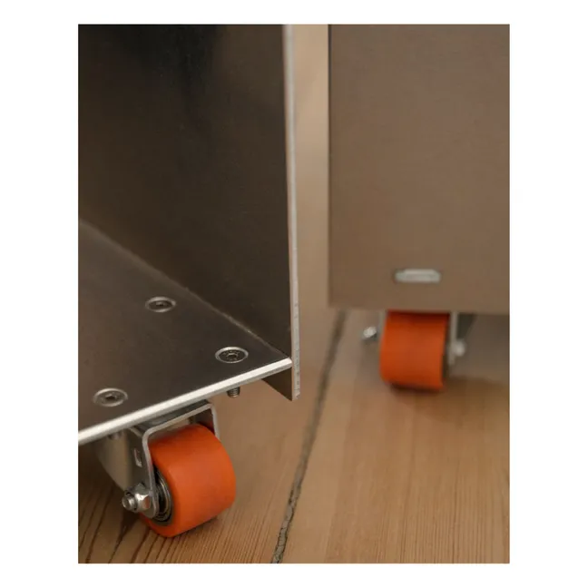 Table d'appoint Rivet box en aluminium