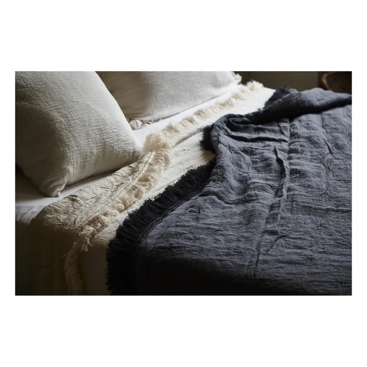 Couvre lit en coton et lin bio avec franges | Charbon- Image produit n°6
