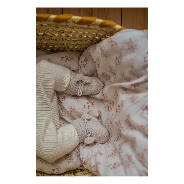 Chaussons en tricot et pochon brodé | Gris perle- Image produit n°1