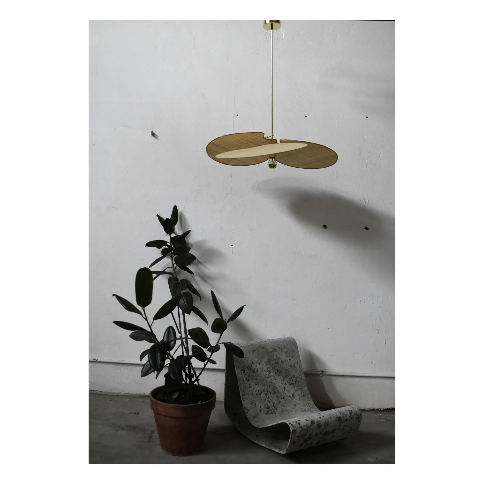 Raffia Pansy Pendant Lamp | Raphia- Product image n°0