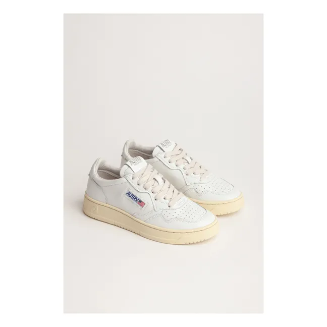 Medalist Low-Top Leather Sneakers | White
