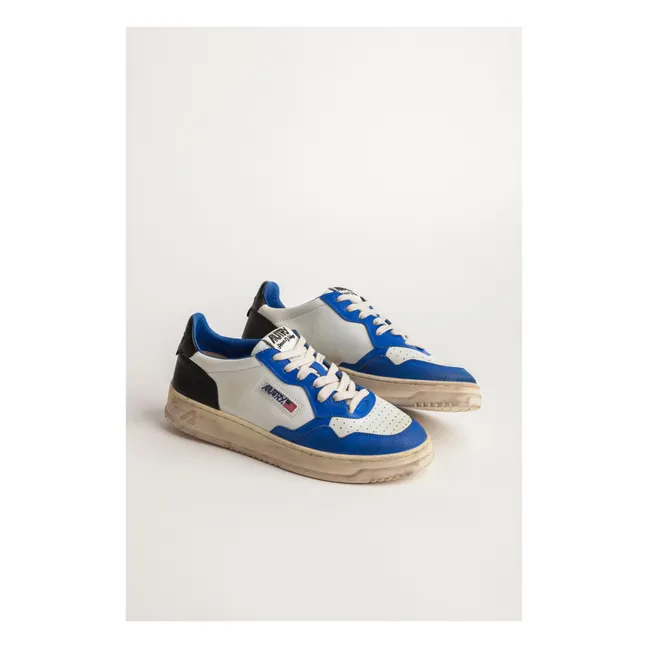 Super Vintage Low-Top Leather Sneakers | Blue