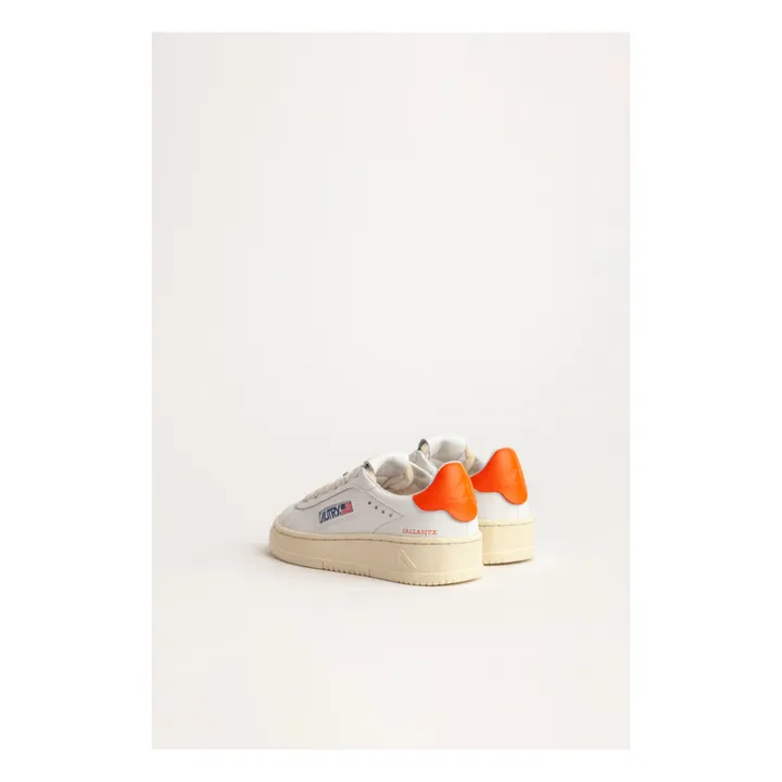 【AUTRY】Dallas sneakers/追跡可能/全国送料無料 Autry - Kids Dallas Leather Sneakers - Orange | Smallable