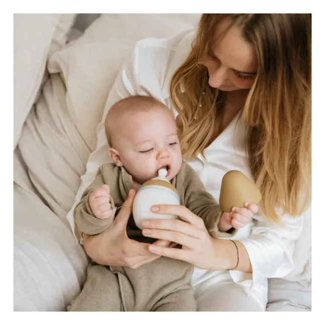 Fläschchen aus medizinischem Silikon und physiologischer Nuckel | Oat