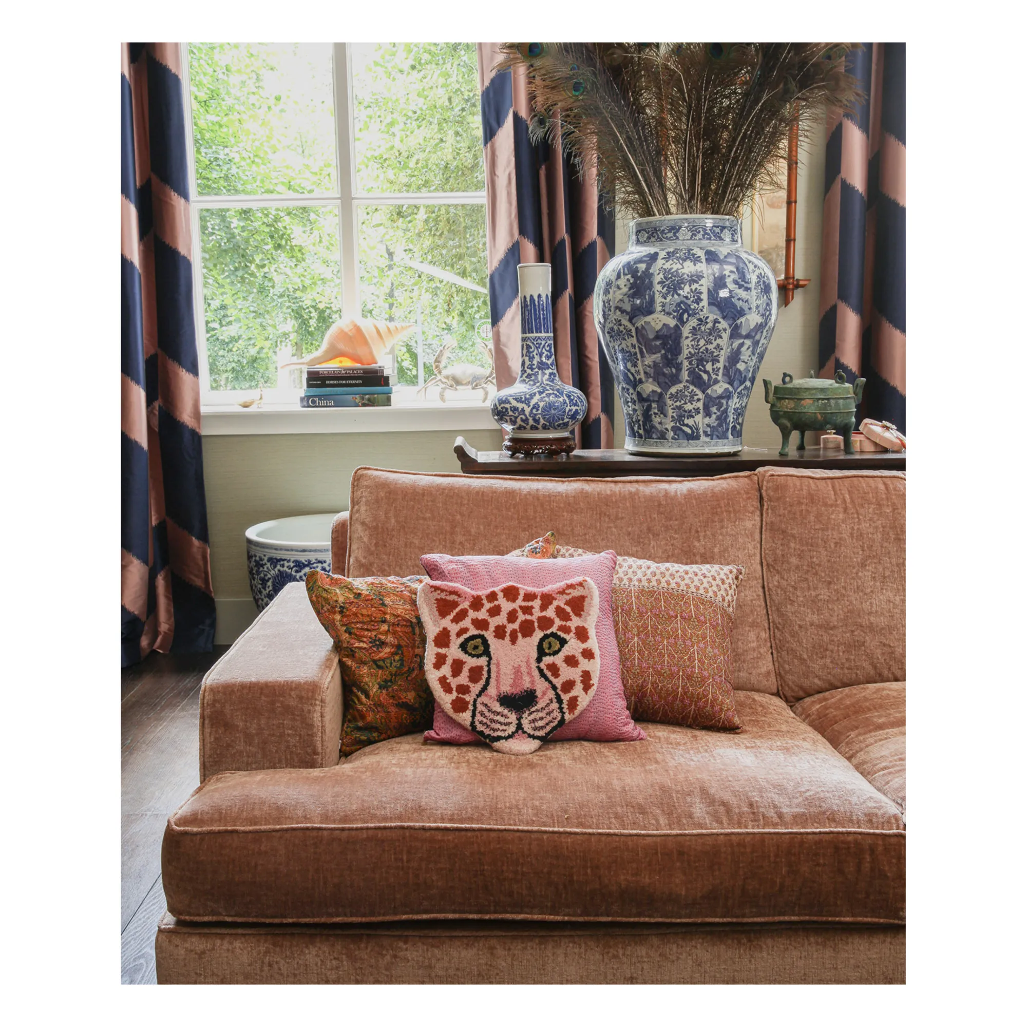 Tapis tête de léopard Pinky en laine | Rose- Image produit n°2
