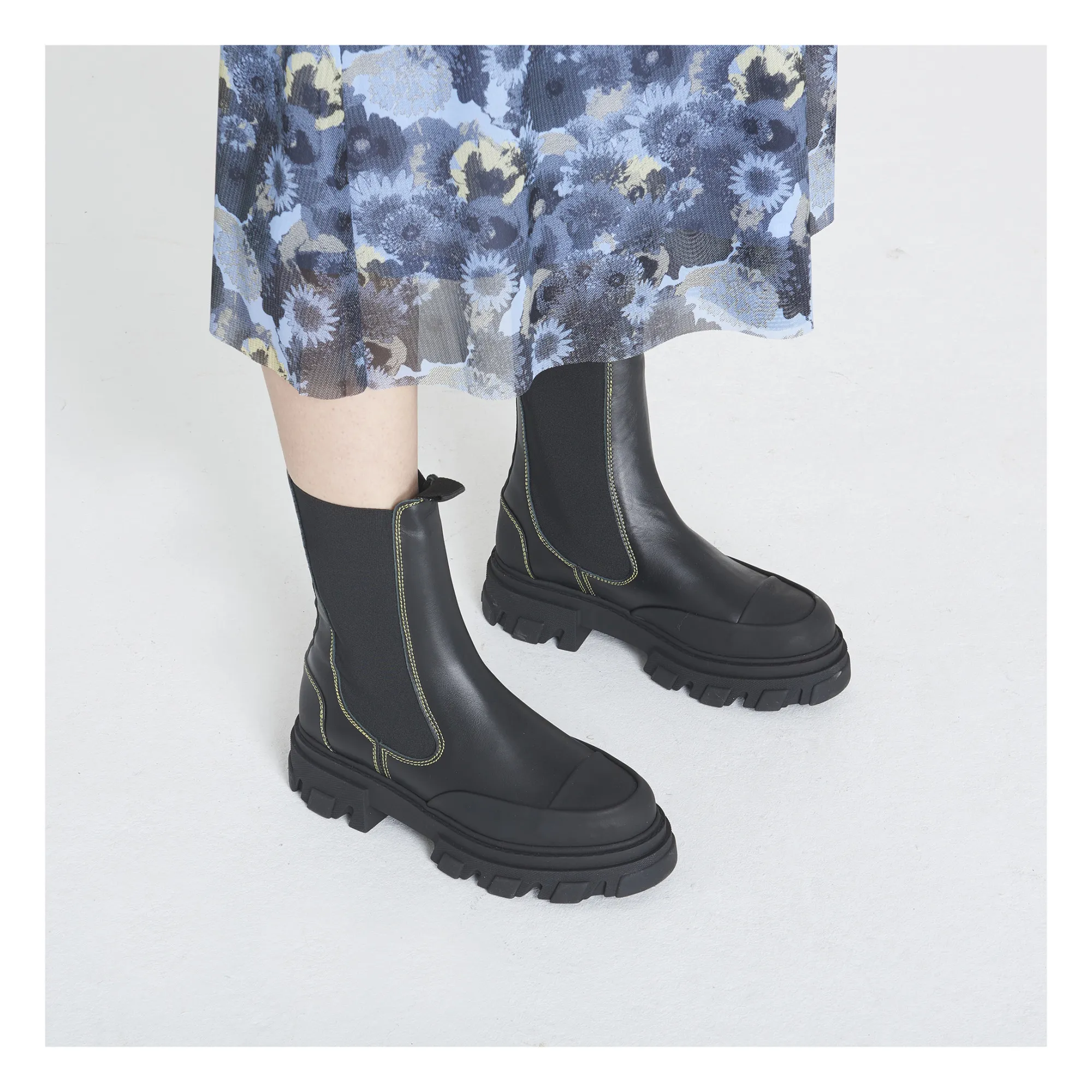 Ganni - Mid-High Yellow Stitch Leather Chelsea Boots - Black