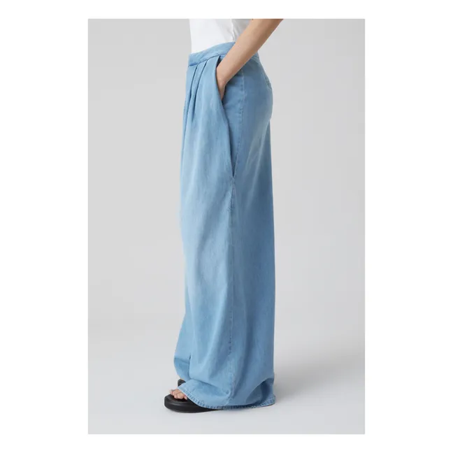 Jean Zola | Light Blue