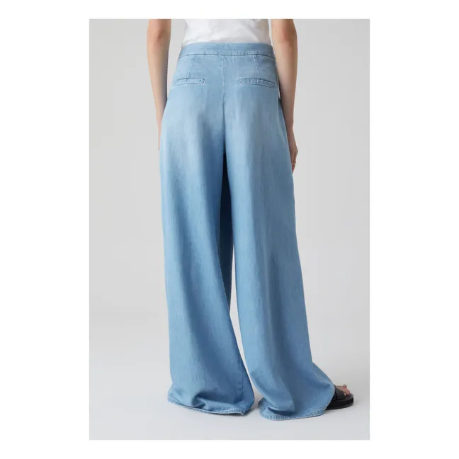 Jean Zola | Light Blue
