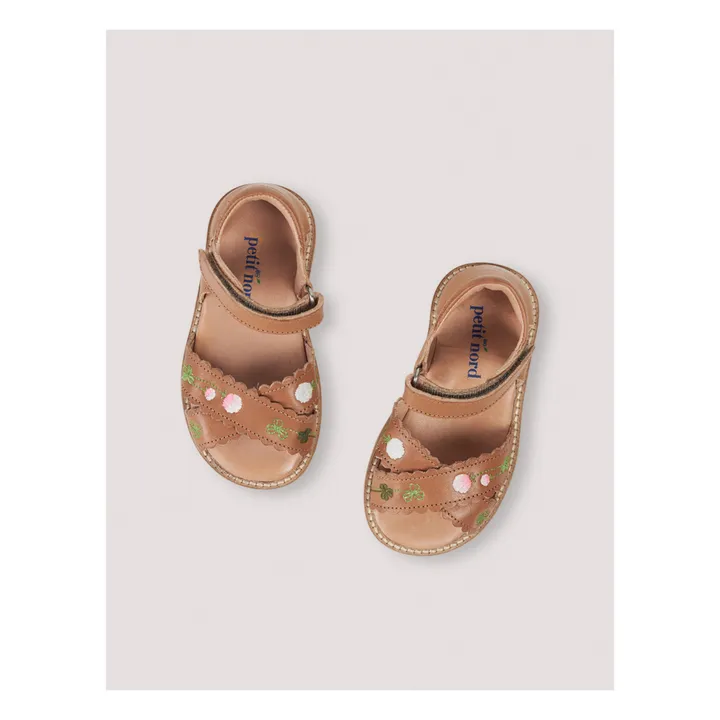 Sandalias bordadas cruzadas x Capsule Uniqua | Avellana- Imagen del producto n°3