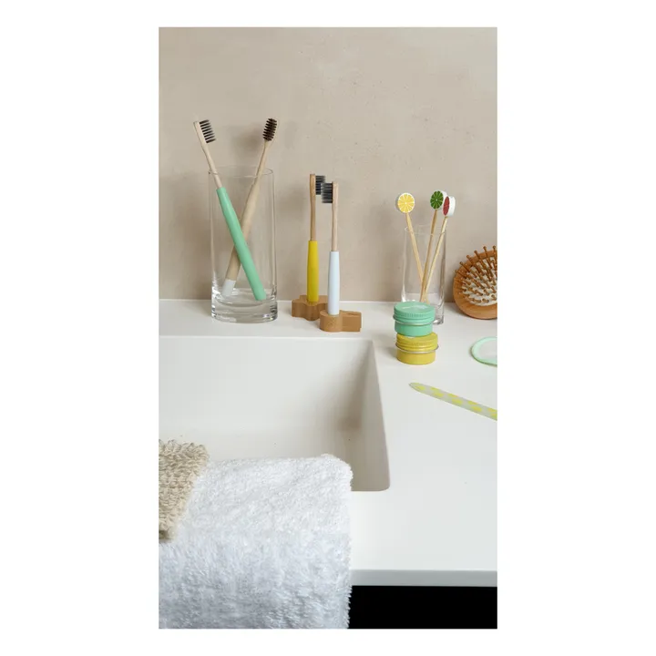 Adult Toothbrush with Replaceable Head | Green- Product image n°2