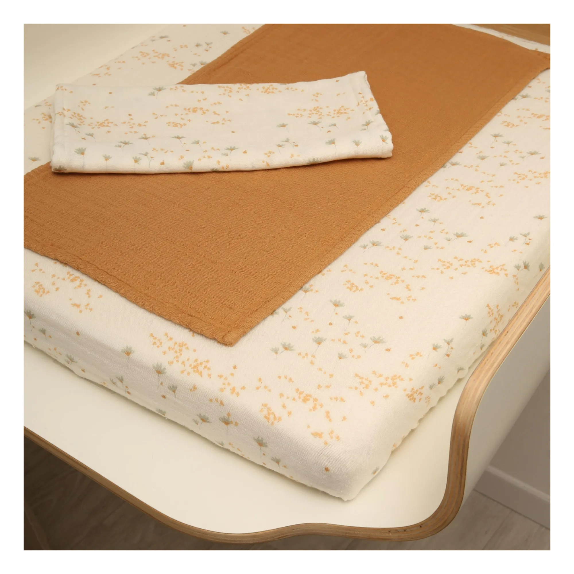 Charlie Crane Multicoloured Noga/Pago Changing Mat Cover
